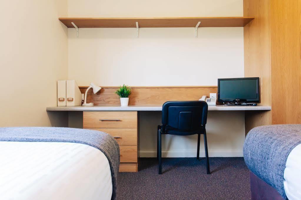 Dublin City University Hotel 3*