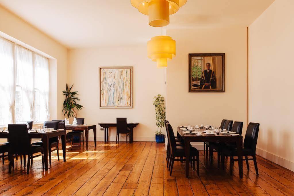 Dublin City University Hotel 3*